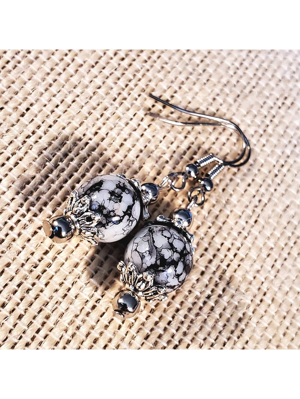 Art Nouveau Mottled White Black Glass Beads Antiqued Silver Earrings - Picture 6 of 7